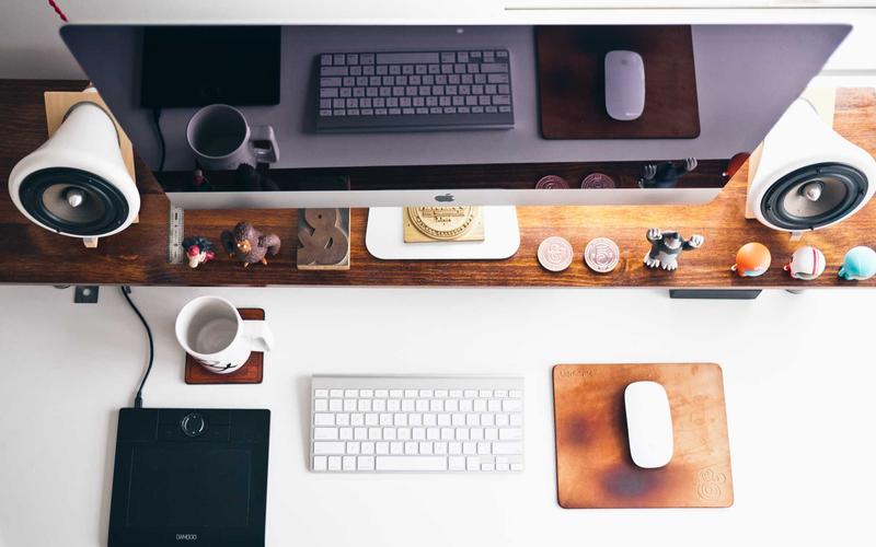 10 Facts About Social Media Algorithms