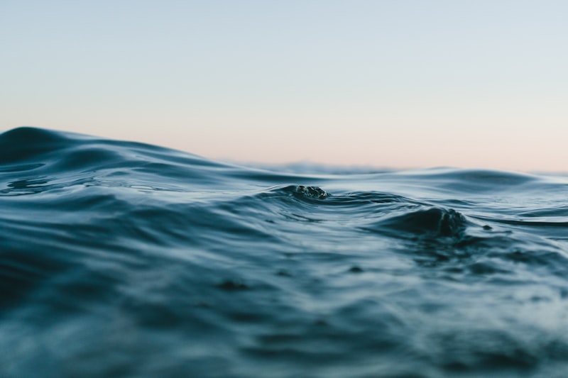 11 Facts About the Deep Ocean That Are Terrifying
